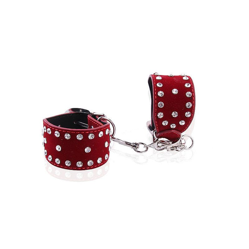 Algema com Corrente e Fivelas em Couro Luxo Vermelho (1) 💎 Algema Luxury Red com Strass e Corrente Removível – BDSM de Luxo - Imagem 1